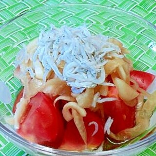 トマト＆しらすの酢玉ねぎサラダ